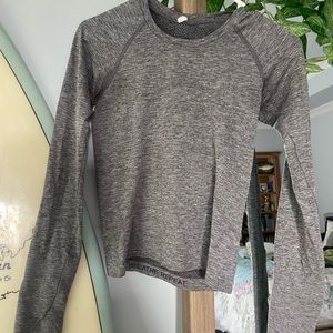 Lululemon long sleeve shirt